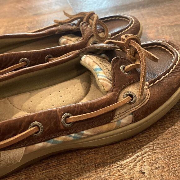 Sperry Slip On Flats Size 6 - Picture 4 of 5